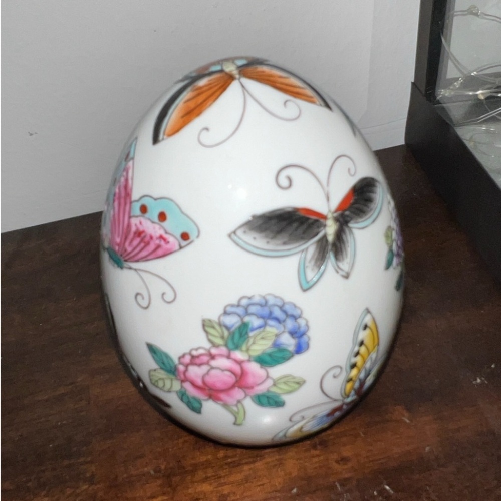 Vintage Decorative Egg with Butterfly Design